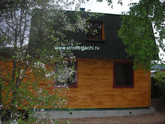 небольшой летний дачный домик небольшой летний дачный домик
